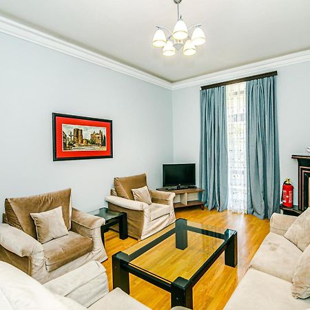 Azneft Garden Apartment Баку Екстер'єр фото