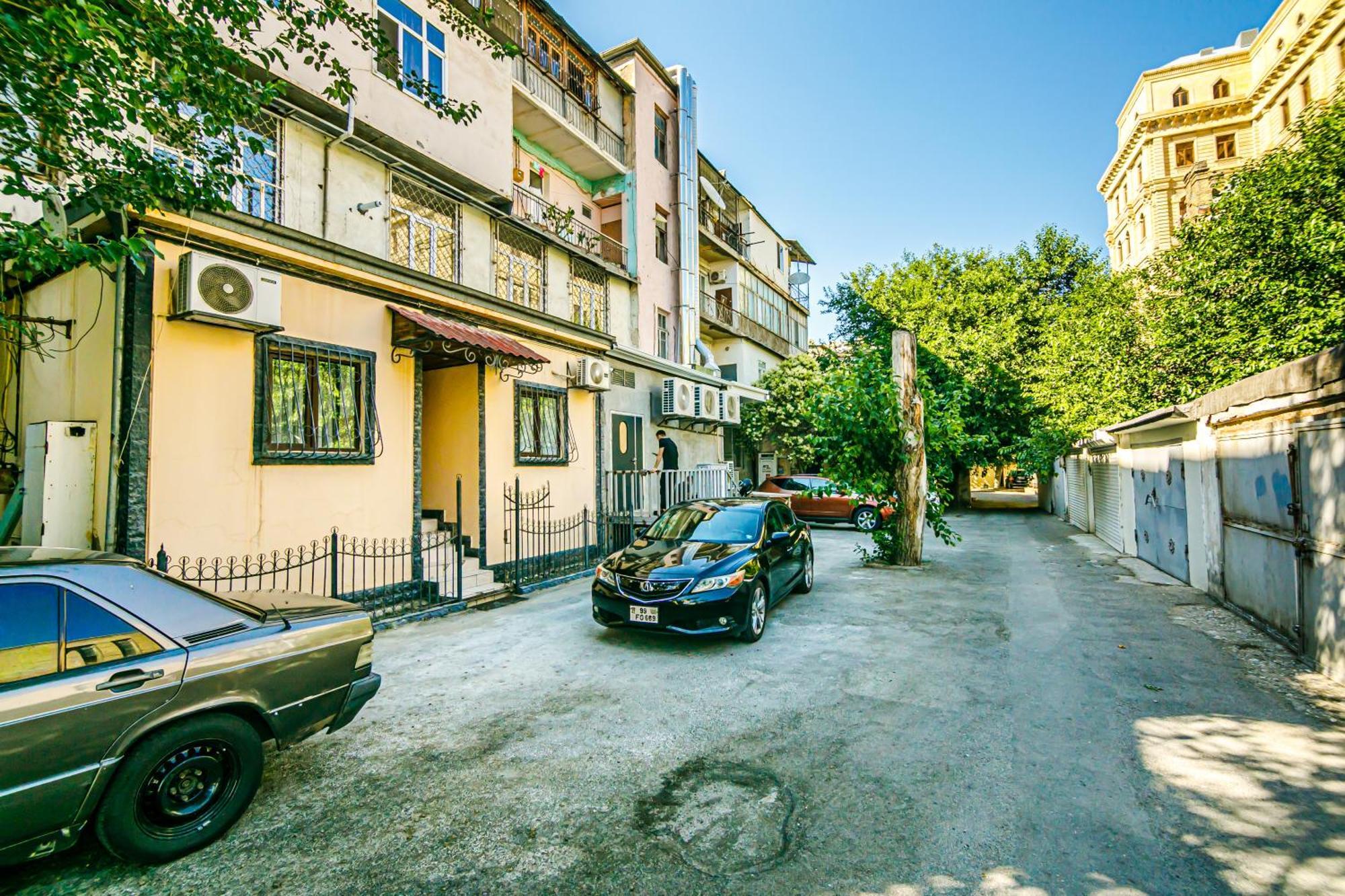 Azneft Garden Apartment Баку Екстер'єр фото
